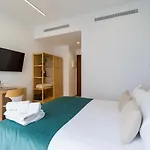Emete & Coworking By Airnest מלון 3*