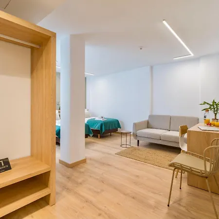 Emete & Coworking By Airnest فندق