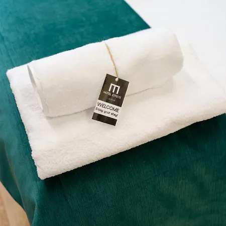 Emete & Coworking By Airnest 3*