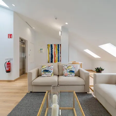 Emete & Coworking By Airnest Hotel 3*