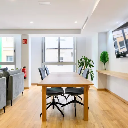 Emete & Coworking By Airnest 3* لاس بالماس دي غران كاناريا