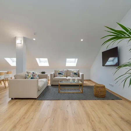 Emete & Coworking By Airnest Las Palmas / Gran Canaria